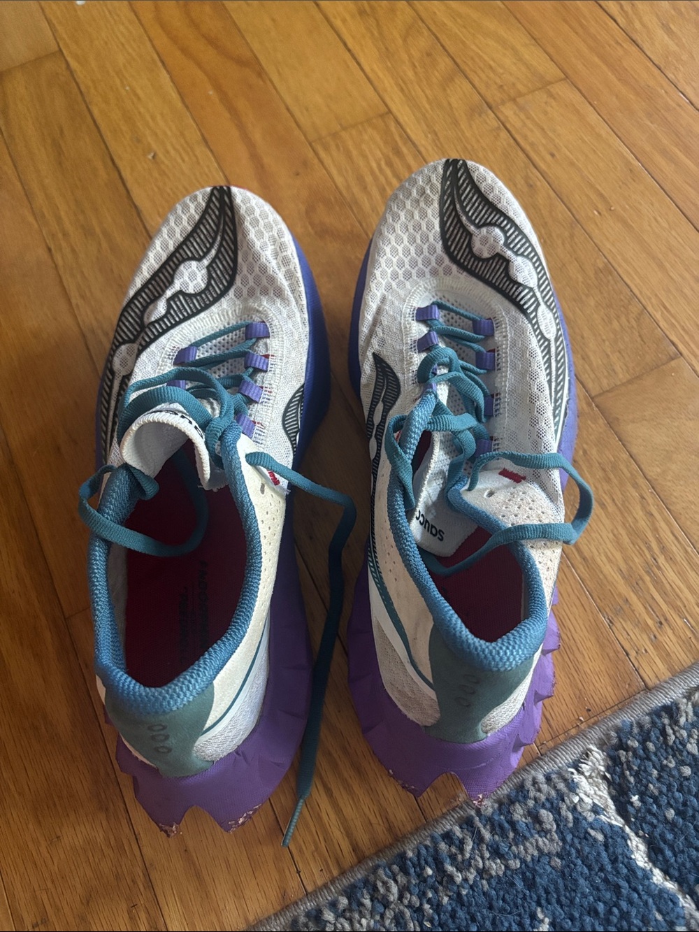 Saucony Endorpin Speedroll Women's White Teal Purple Trail Running Shoes